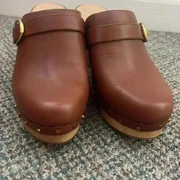 Veronica Beard Women's Hendrix Buckled Clogs Hazelwood Leather NWOB size 11 - Picture 6 of 9